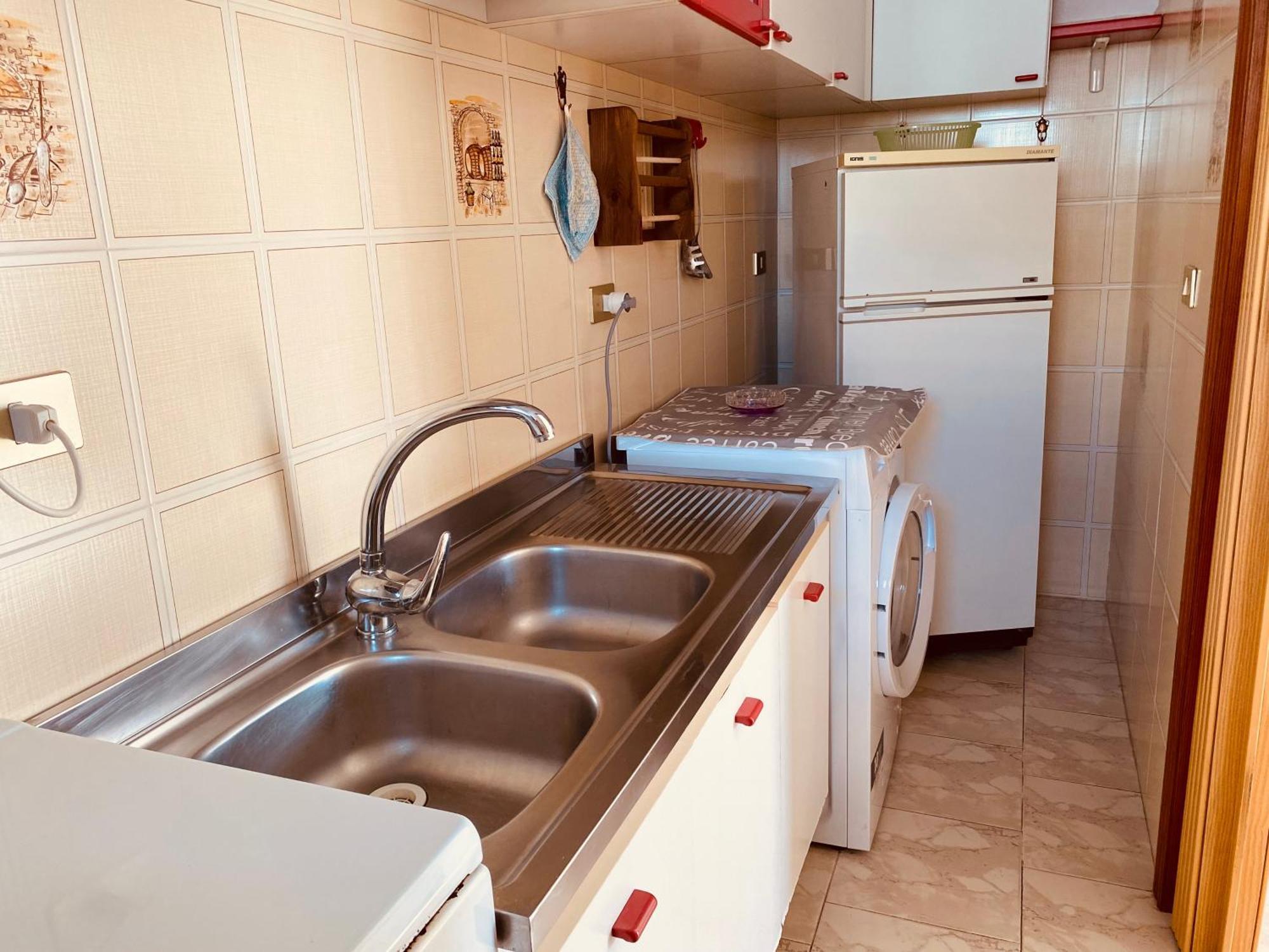 Europa37 Apartment Алгеро Екстериор снимка